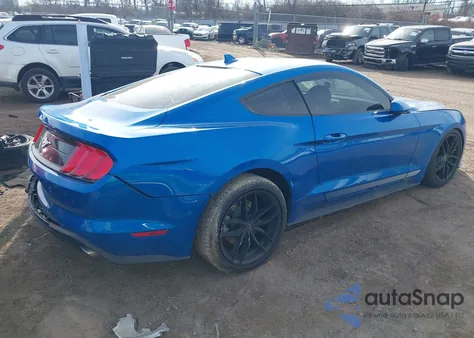 2021 Ford Mustang Ecoboost Fastback z USA, uszkodzony, nr VIN 1FA6P8TH7M5133956